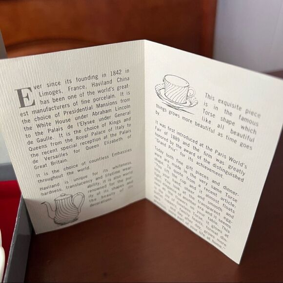 Vintage Haviland France Limoges white and gold saucer Like New - Picture 3 of 8